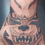 Un tatouage en couleur