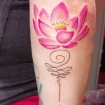 Un tatouage en couleur
