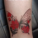 Un tatouage en couleur