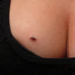 Un piercing en implant